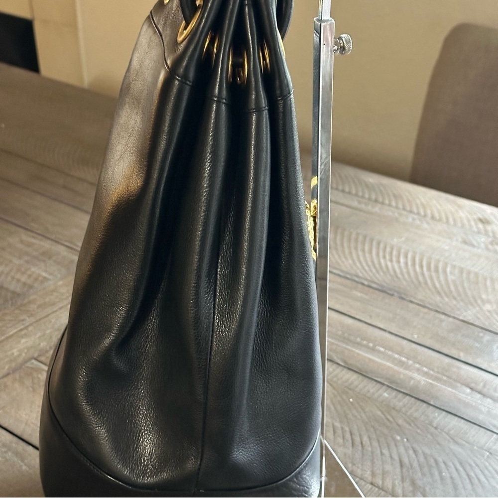 💎Gianni VERSACE Bondage Collection Medusa Vintage Leather Bucket MSRP$3800💎 - Picture 9 of 13
